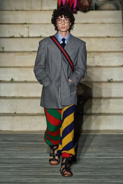 Look 86